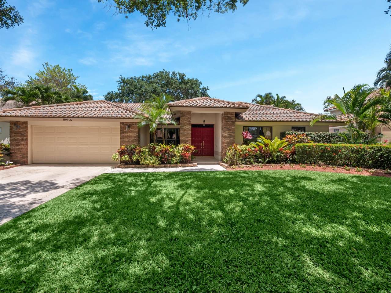 18914 Loblolly Bay Court - Photo 1