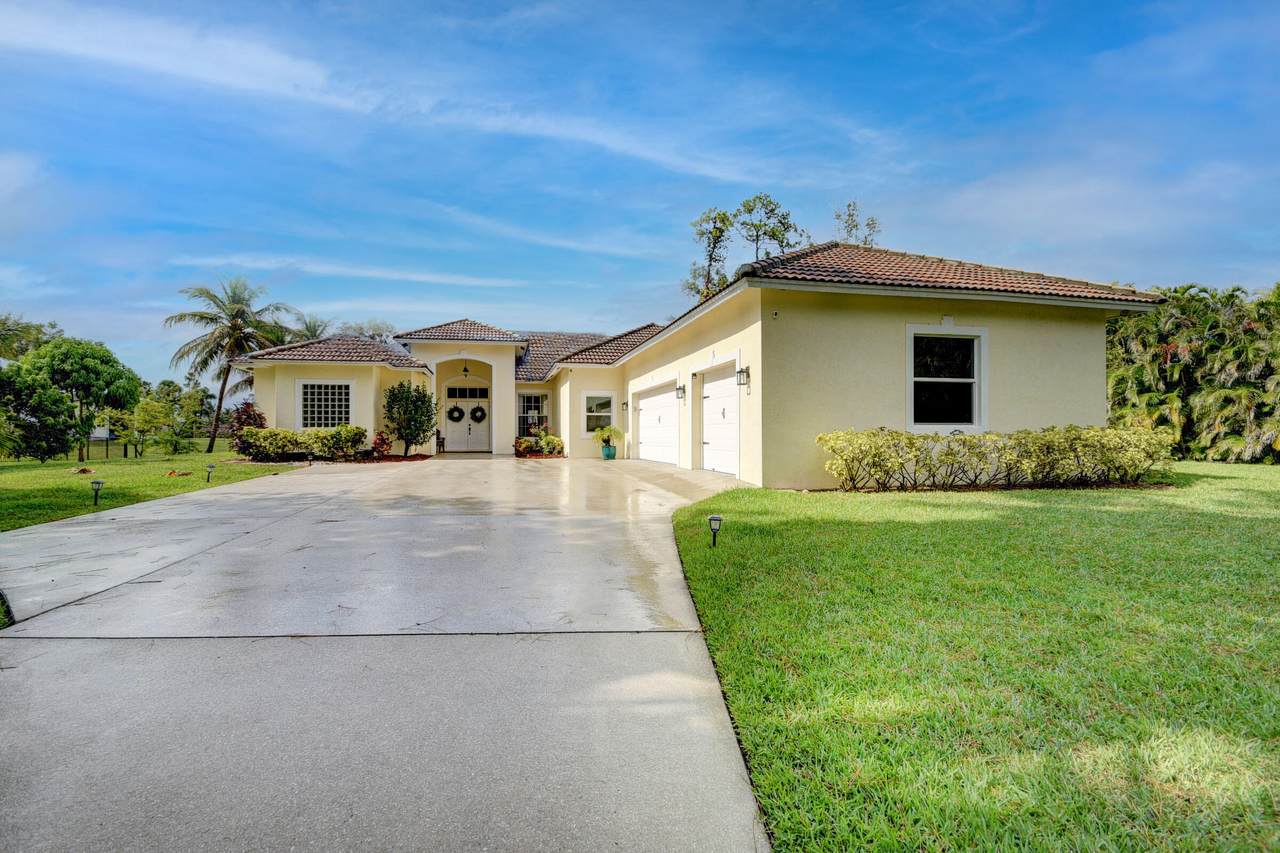 8067 Dillman Road - Photo 1