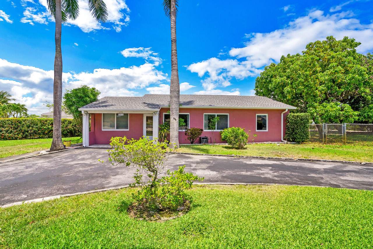 6617 Parker Avenue - Photo 1