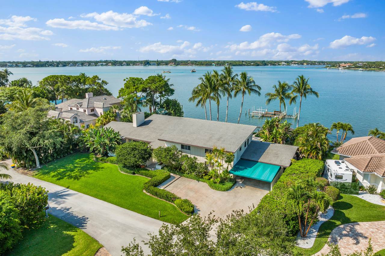 15 Bay Harbor Road - Photo 1