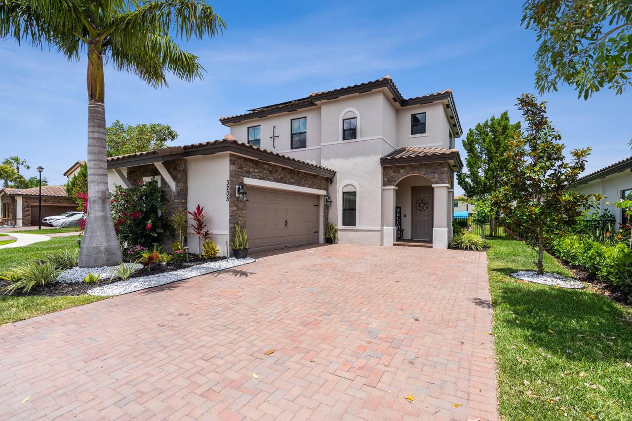 3205 Klays Court - Photo 1