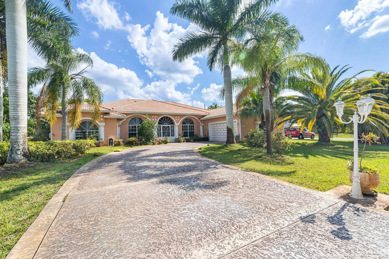 2723 Eagle Drive - Photo 1