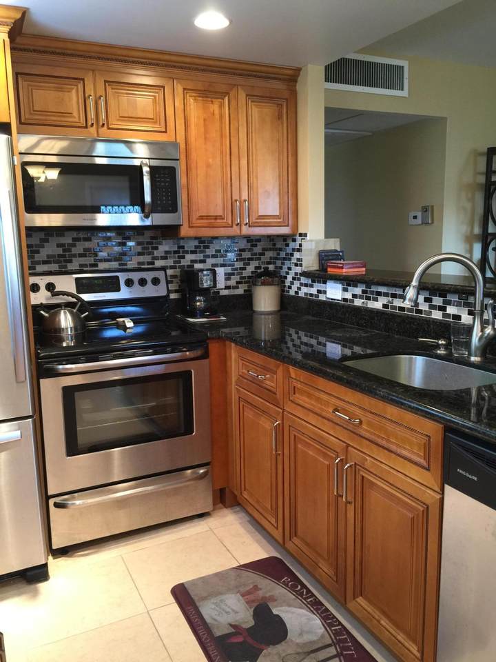 213 Monaco Boulevard - Photo 1