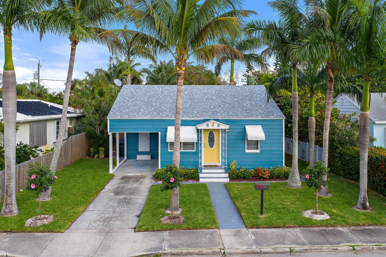 826 Ocean Breeze - Photo 1