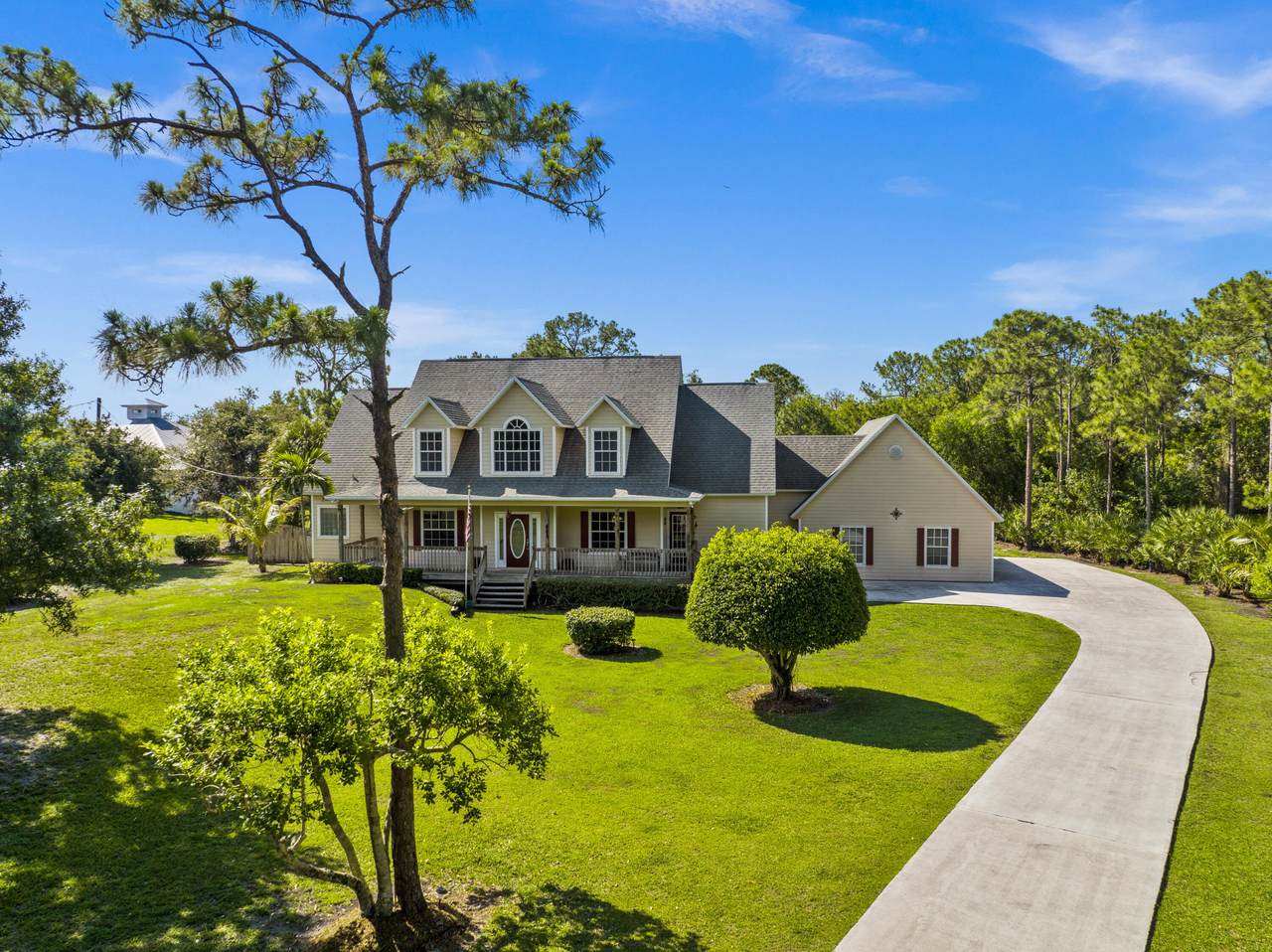 405 Salerno Road - Photo 1