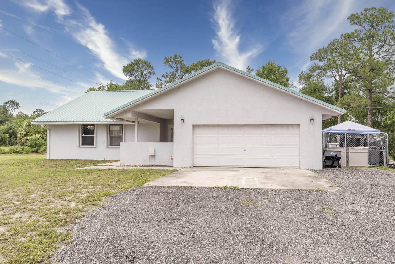 5579 Coconut Boulevard - Photo 1