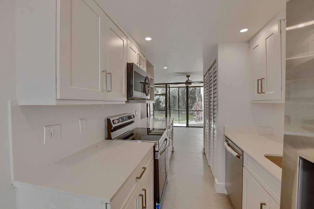 3702 Bridgewood Drive - Photo 1