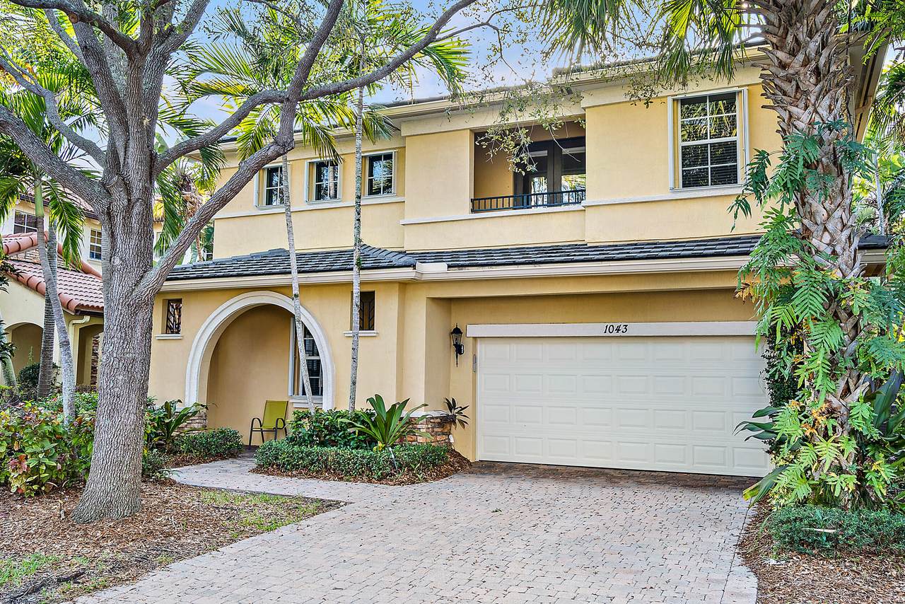 1043 Vintner Boulevard - Photo 1