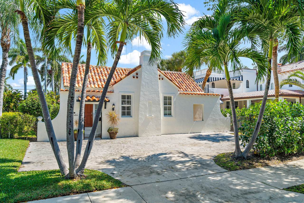 207 31st Street - Photo 1