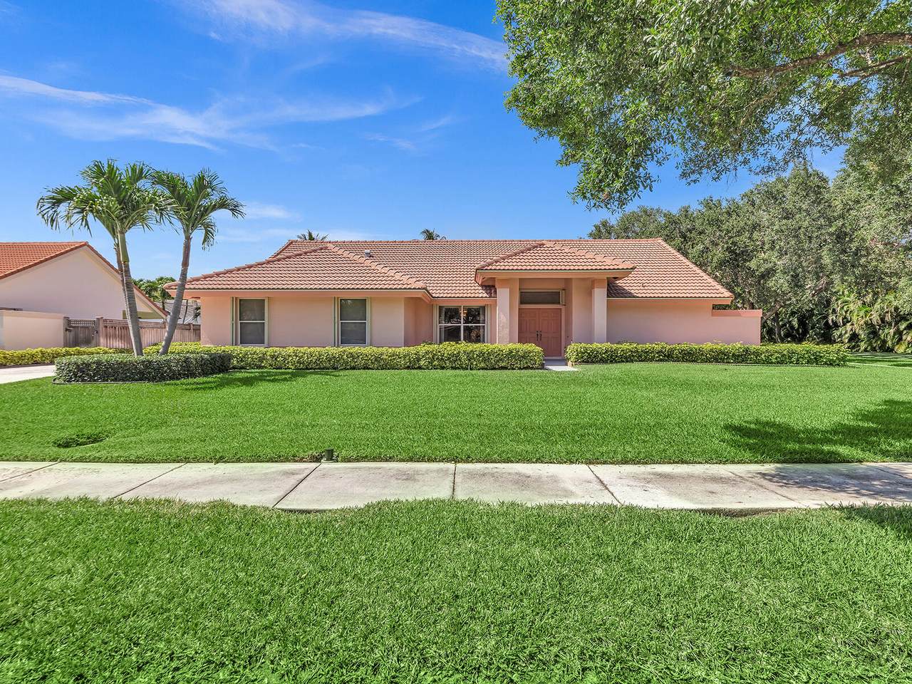 2911 San Remo Way - Photo 1