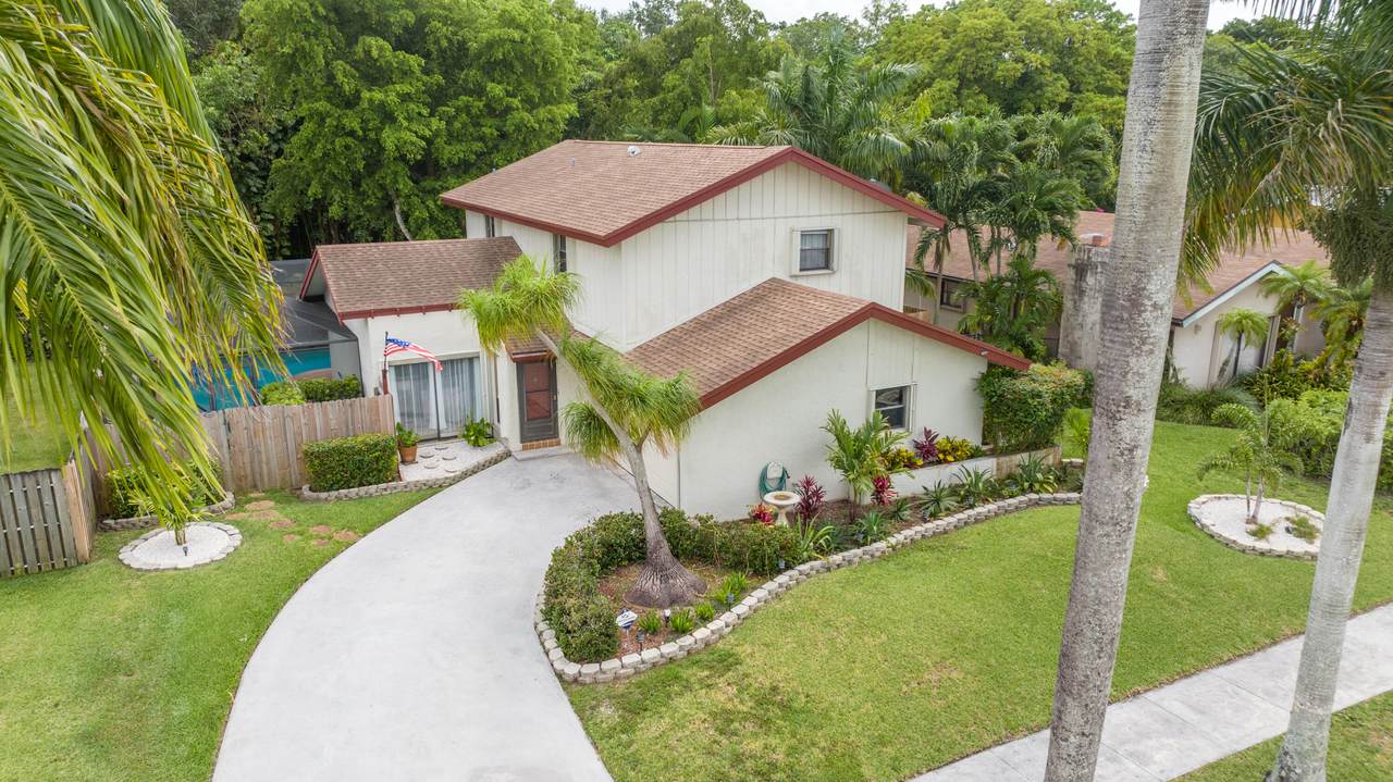 4966 6th Street - Photo 1