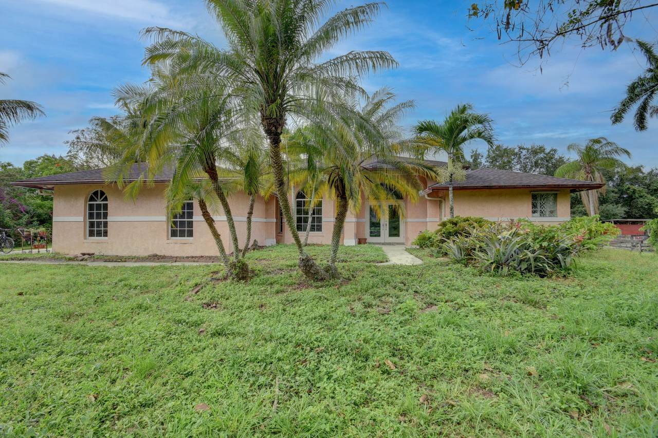 16244 Calder Drive - Photo 1