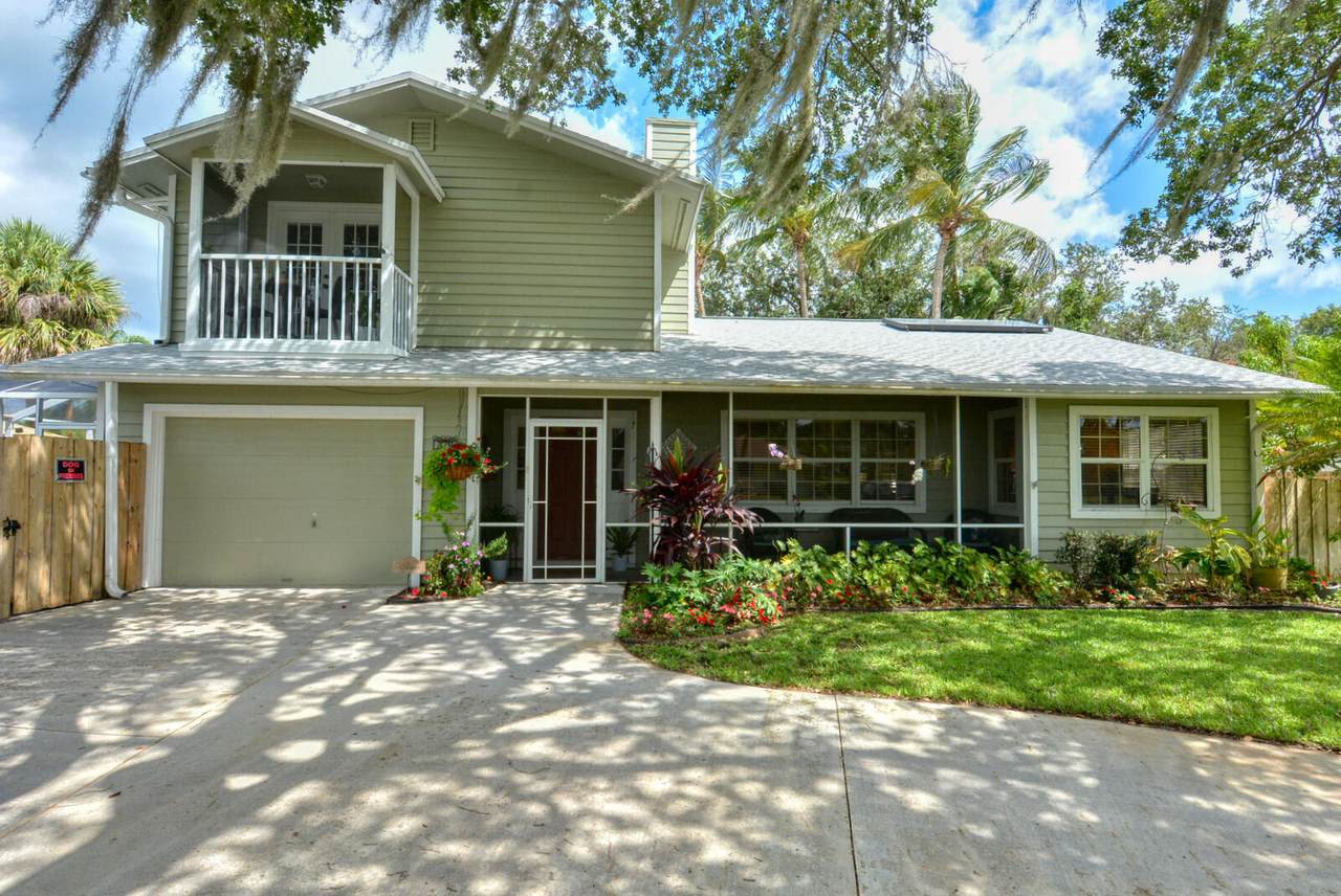 379 Harbor Street - Photo 1