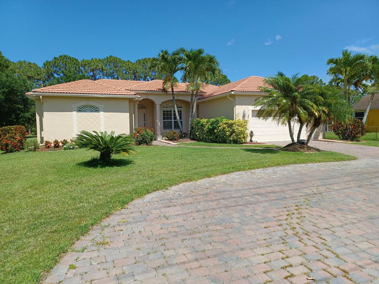 276 Paar Drive - Photo 1