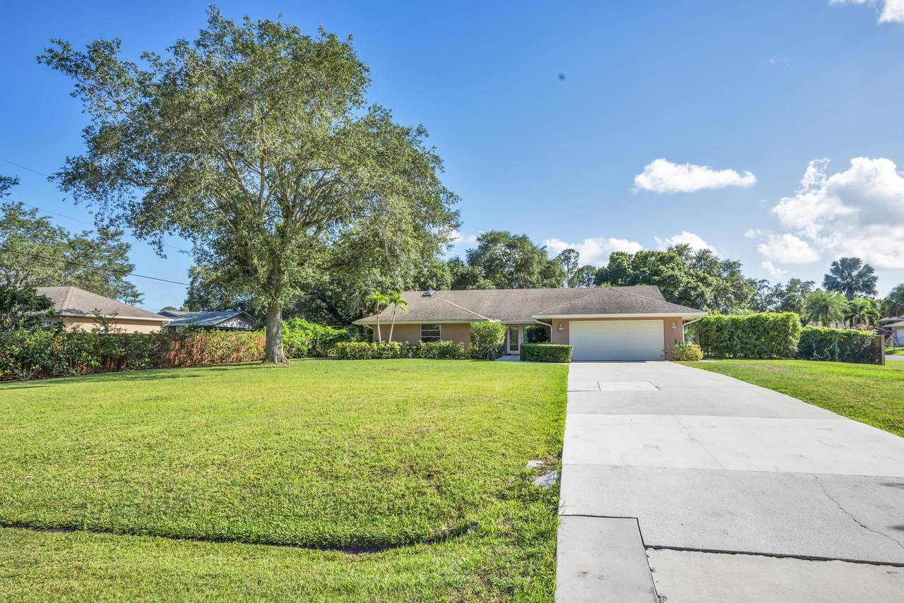 1718 Ocean Cove Avenue - Photo 1