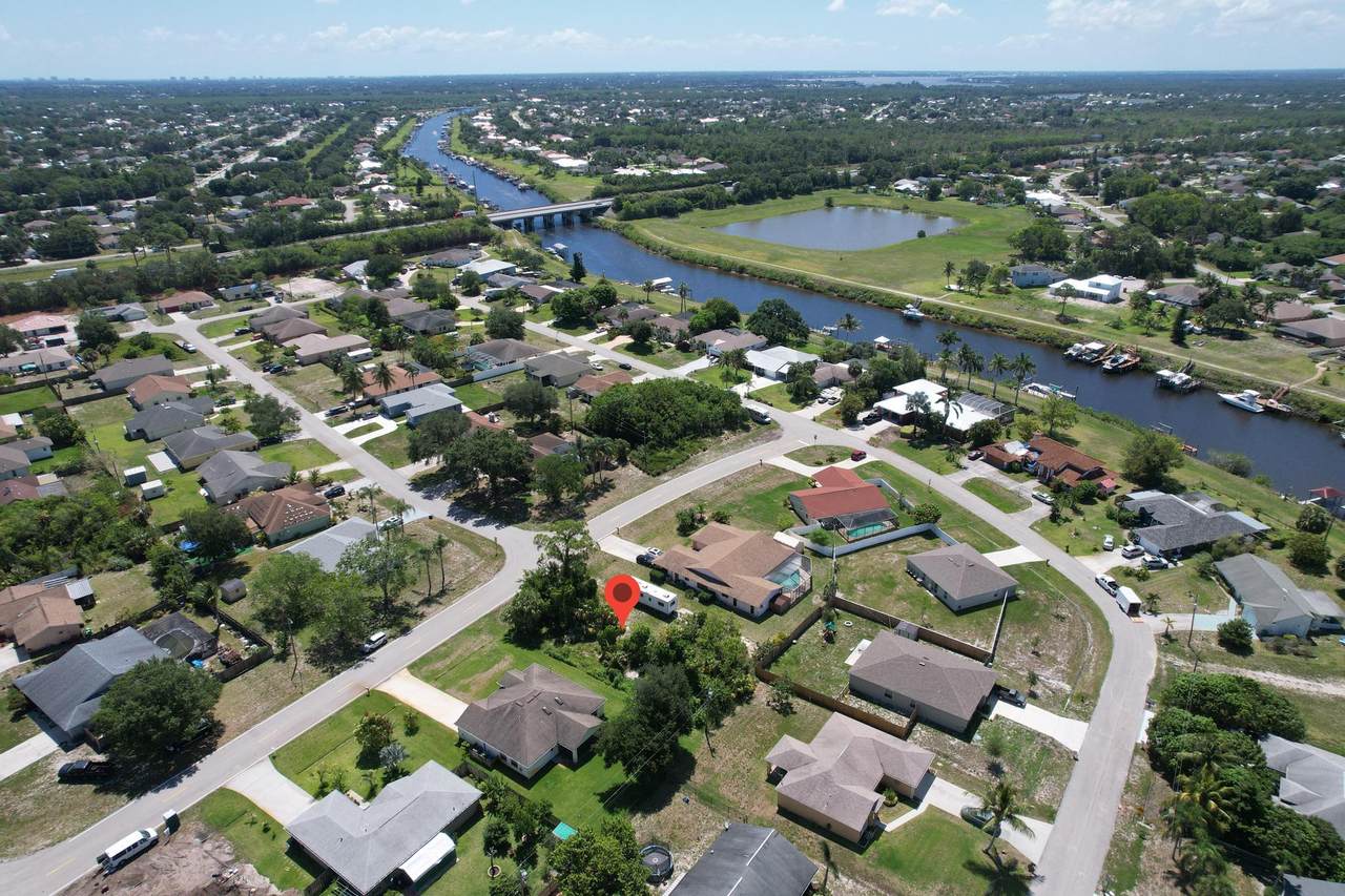 2668 Cameo Boulevard - Photo 1