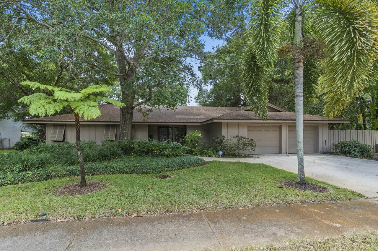 1515 Pine Hollow Drive - Photo 1