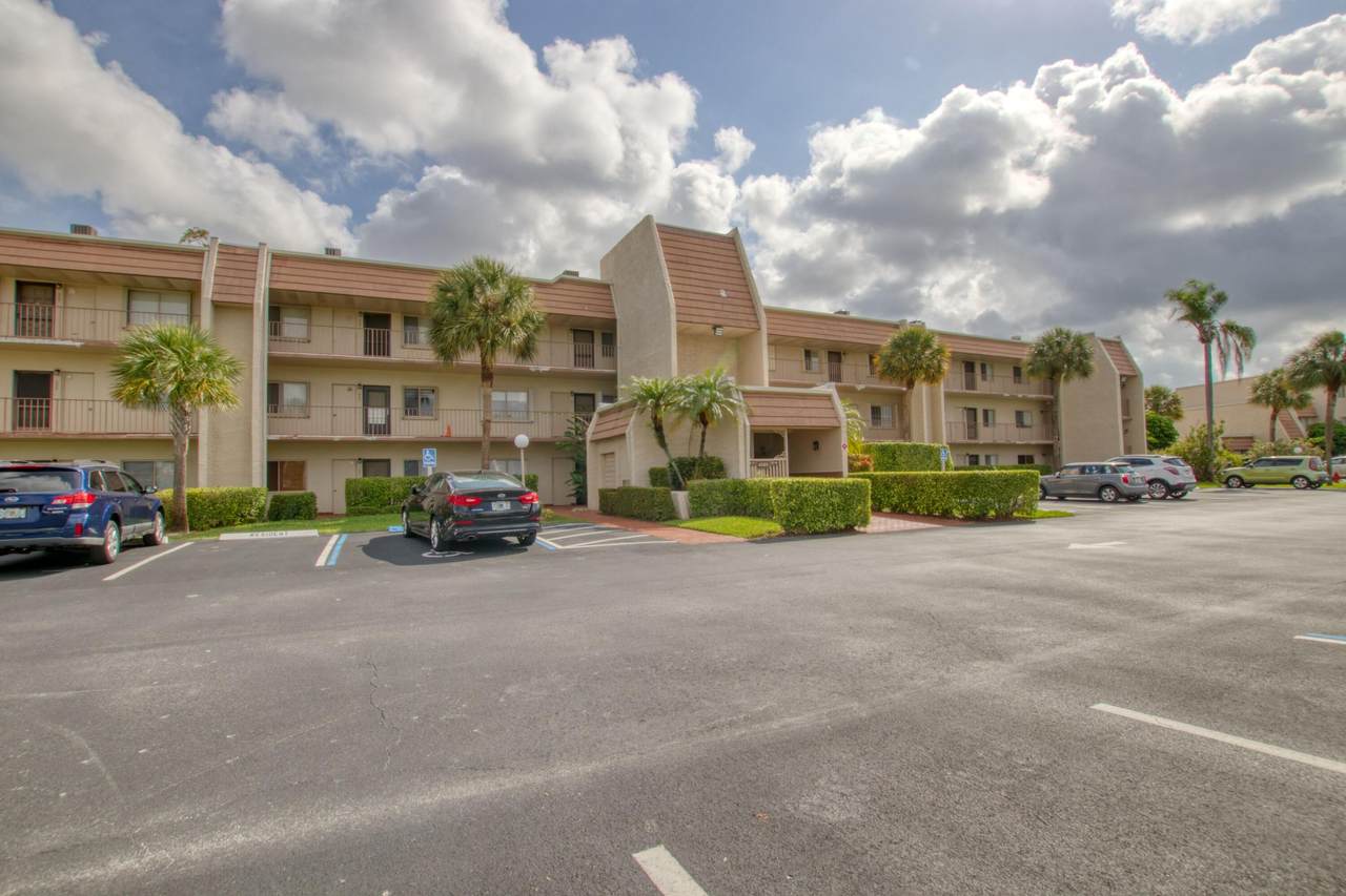 4080 Tivoli Court - Photo 1