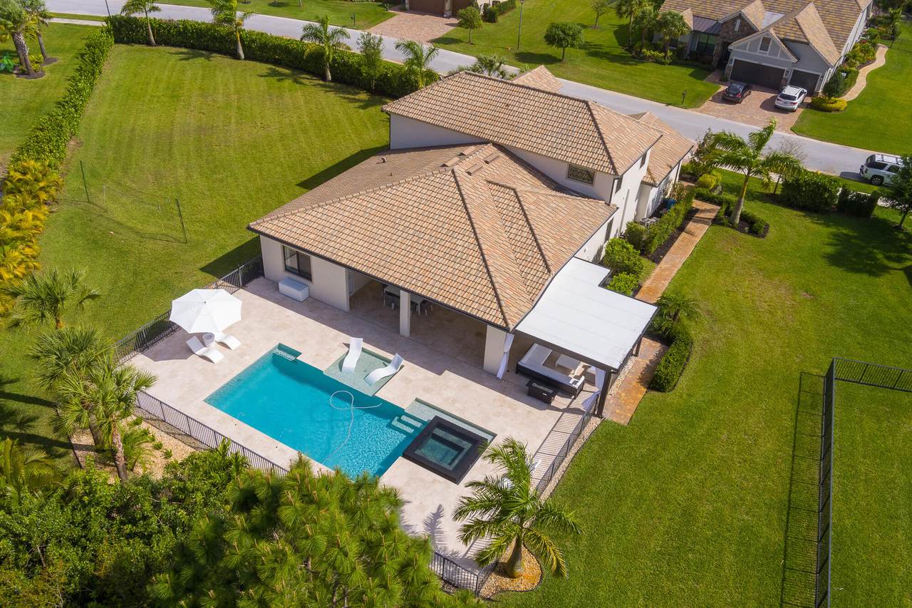 4952 Sensation Street - Photo 1