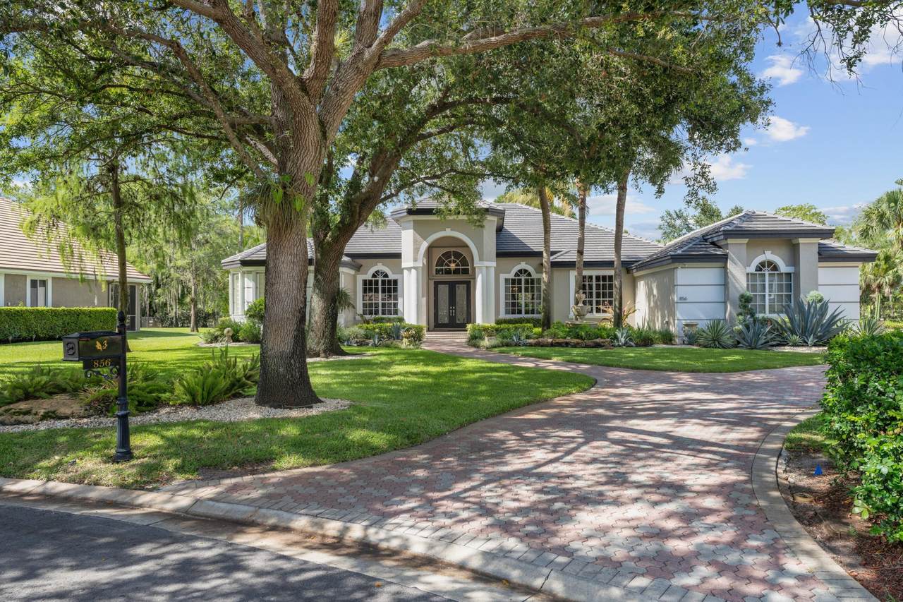 856 Forest Glen Lane - Photo 1