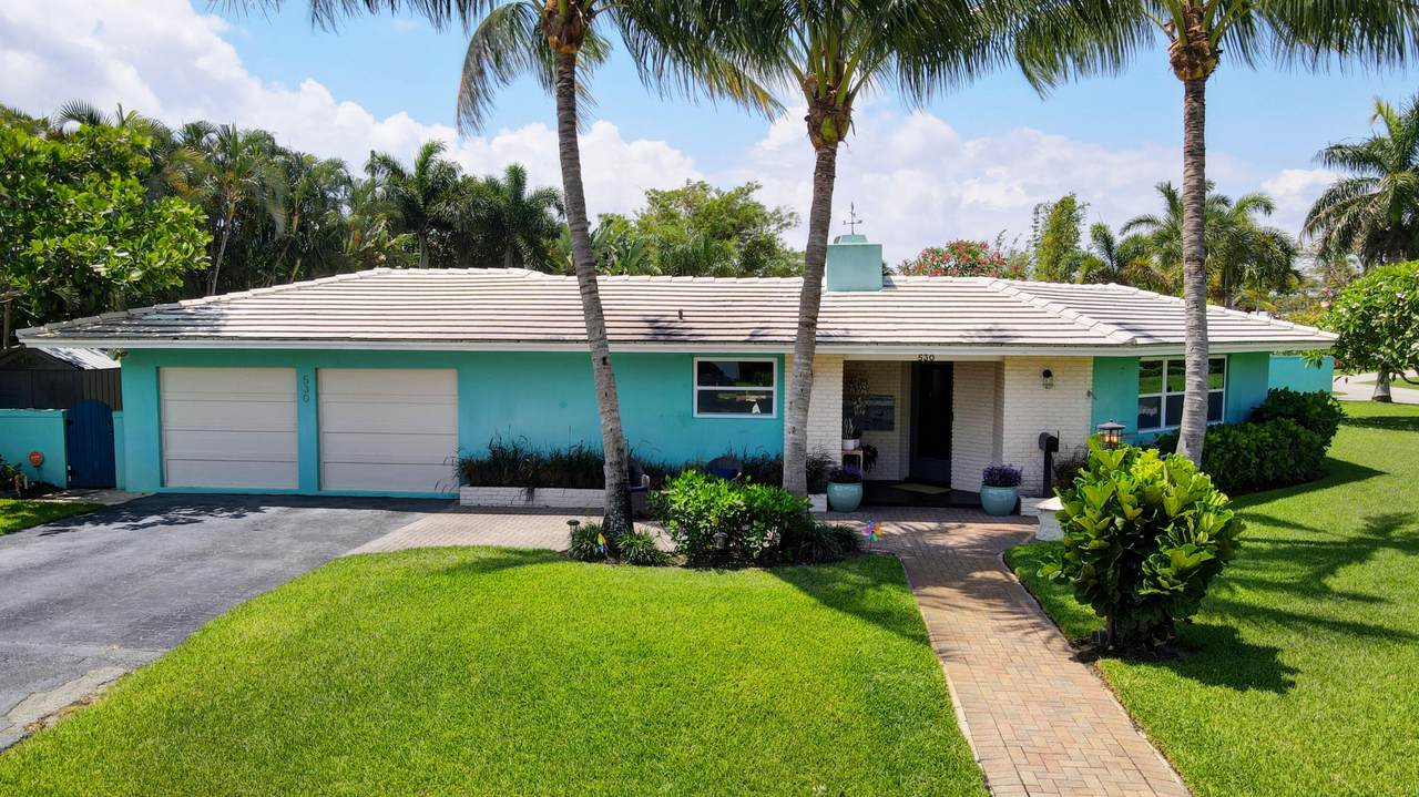 530 Lake Drive - Photo 1