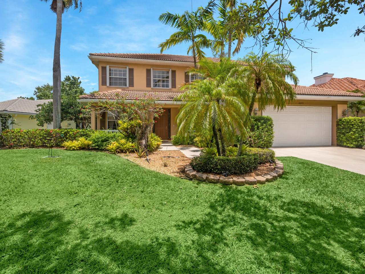 6072 Winding Lake Drive - Photo 1