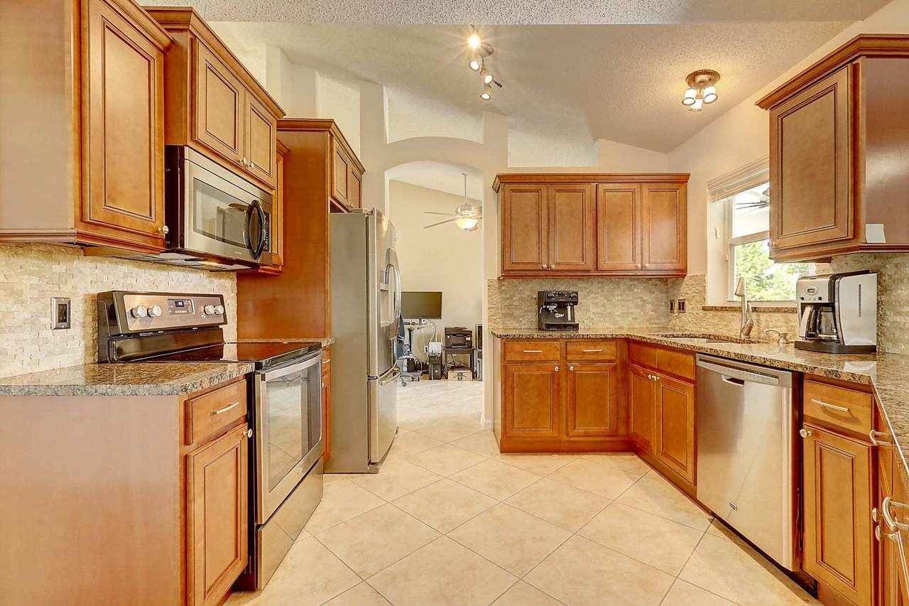 308 Husted Terrace - Photo 1