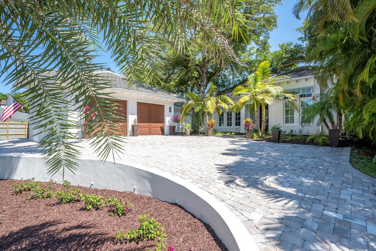 544 Live Oak Road - Photo 1