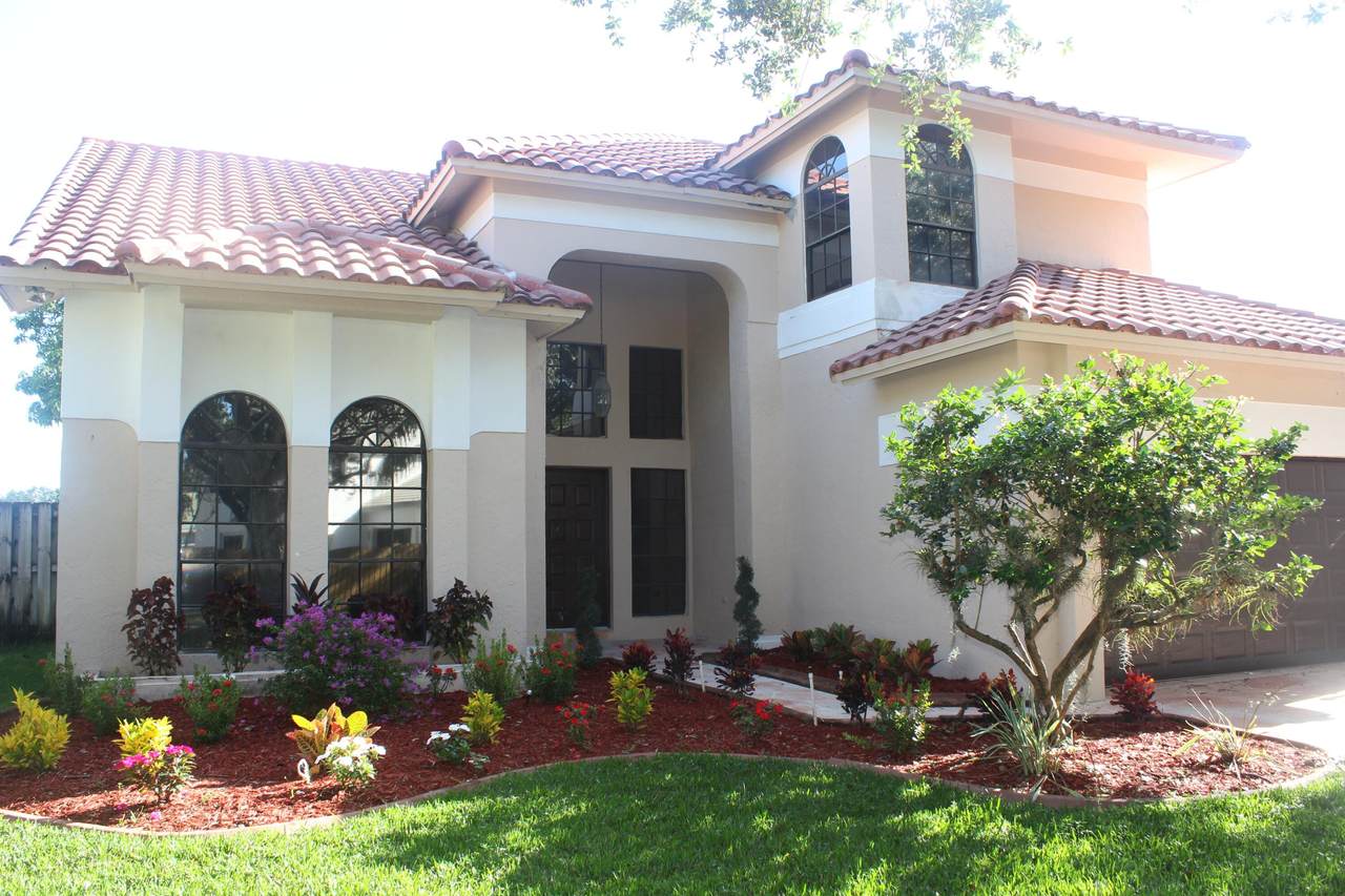 2573 Baccarat Drive - Photo 1