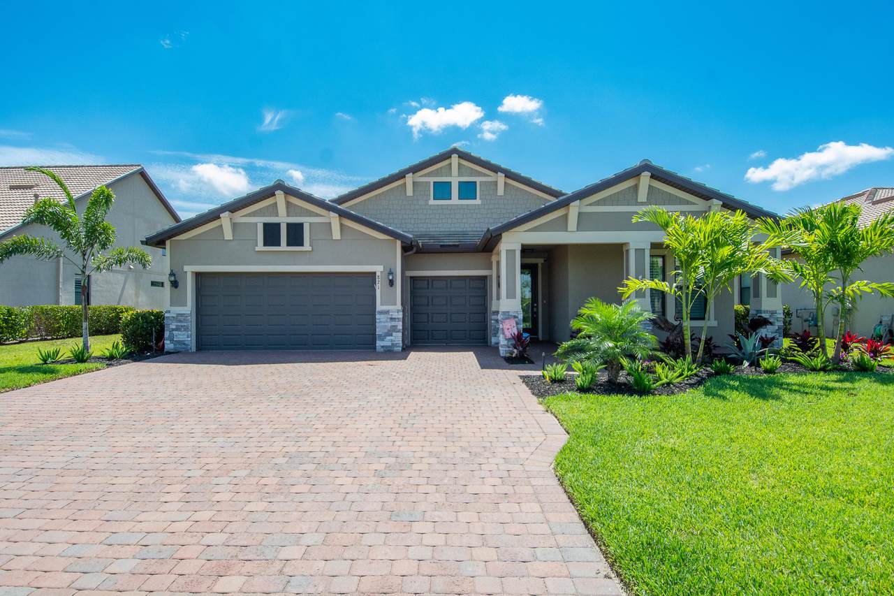 821 Westbury Drive - Photo 1