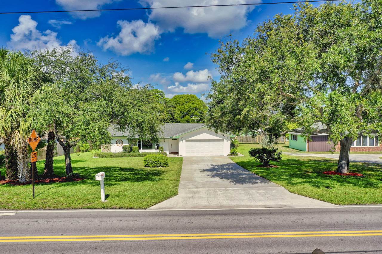 6839 High Ridge Road - Photo 1