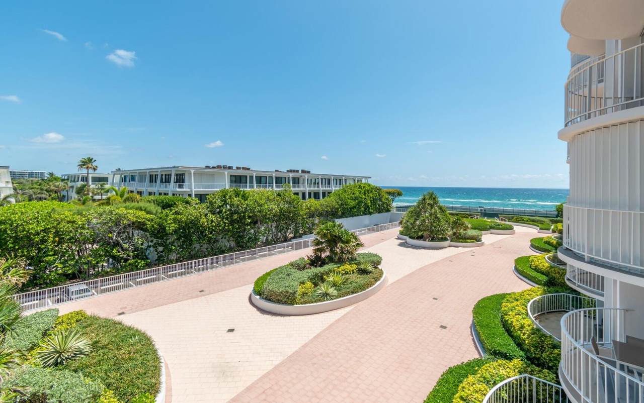 2295 Ocean Boulevard - Photo 1