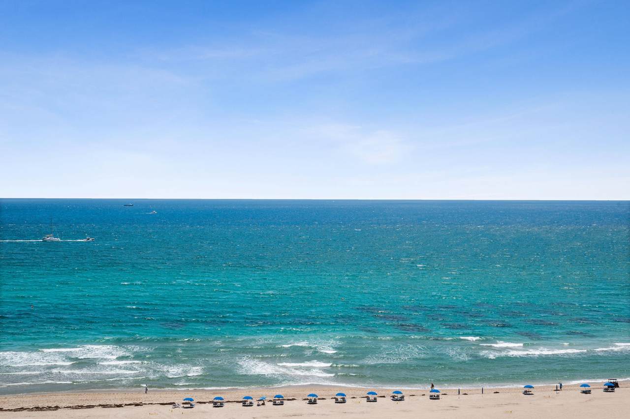 3000 Ocean Drive - Photo 1
