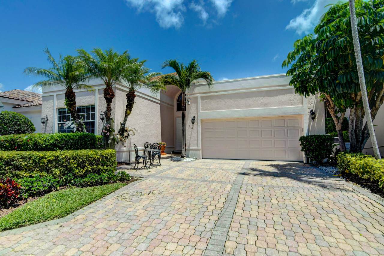 7101 Mallorca Crescent - Photo 1