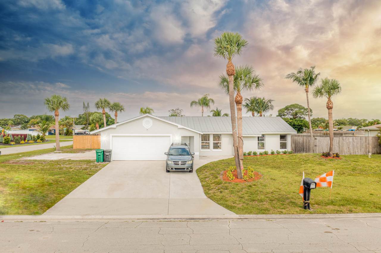 2068 Triumph Road - Photo 1