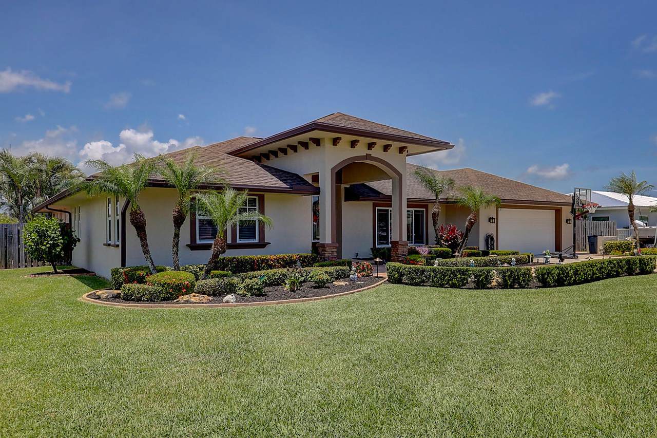 210 Camino Street - Photo 1