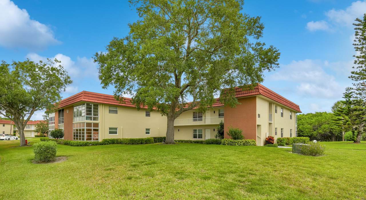 51 Woodland Drive - Photo 1