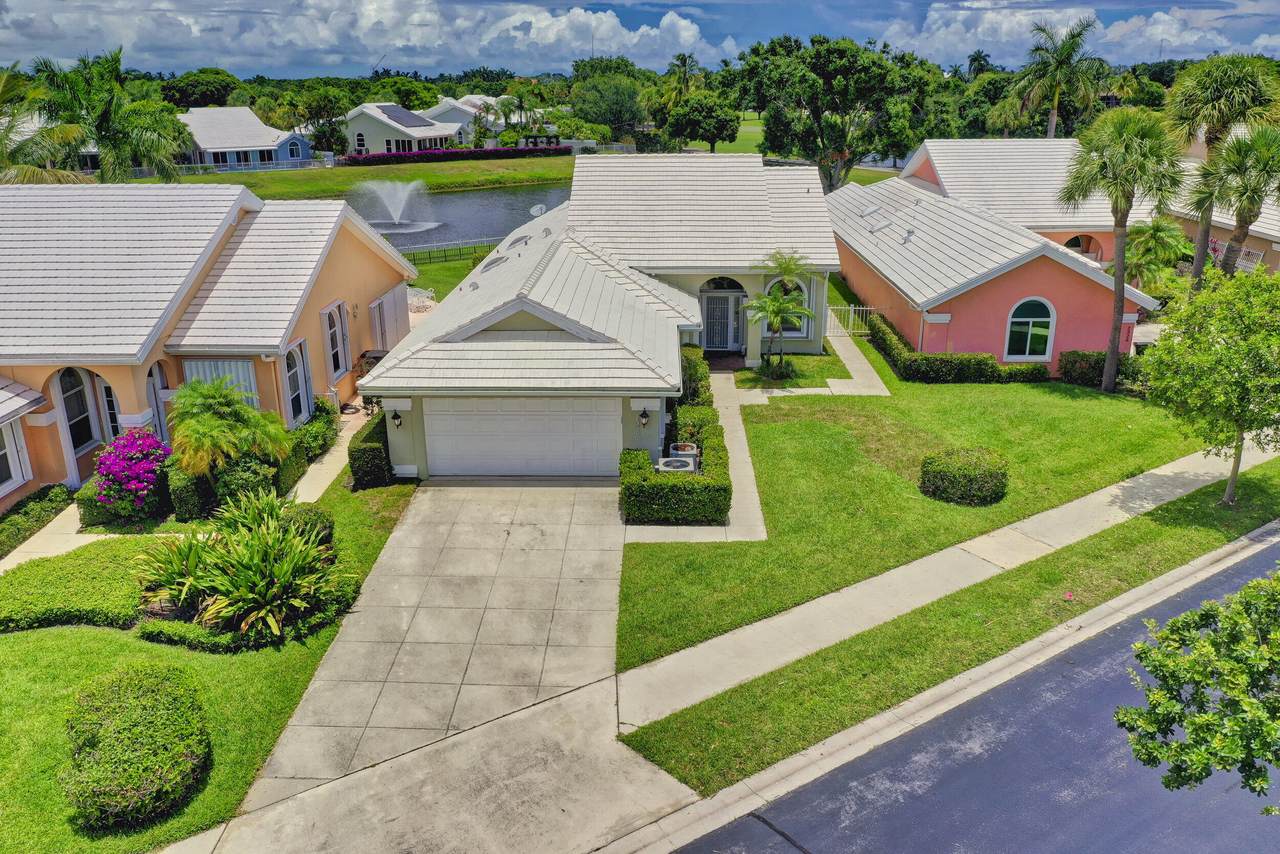 2330 Saratoga Bay Drive - Photo 1