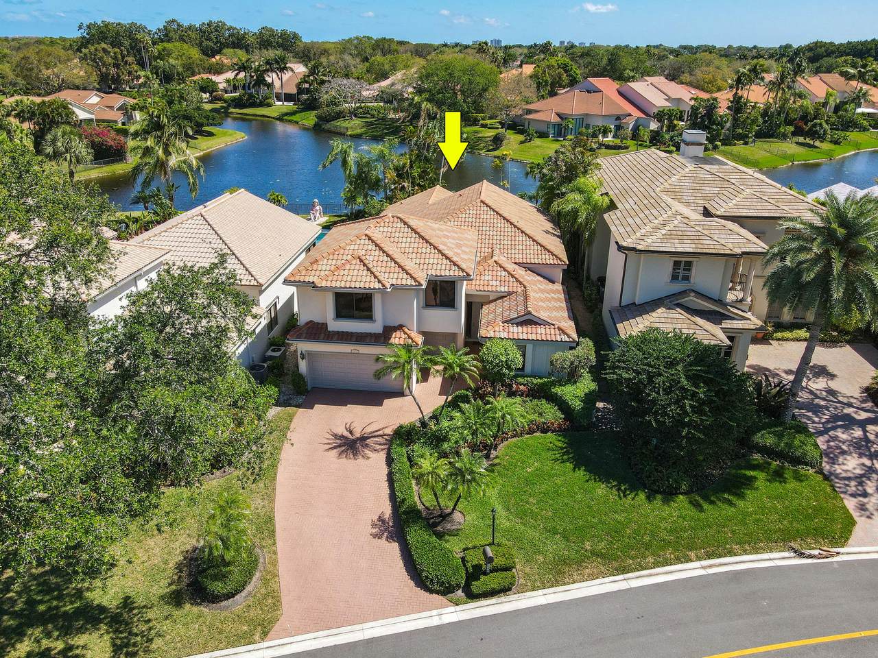 13804 Le Havre Drive - Photo 1