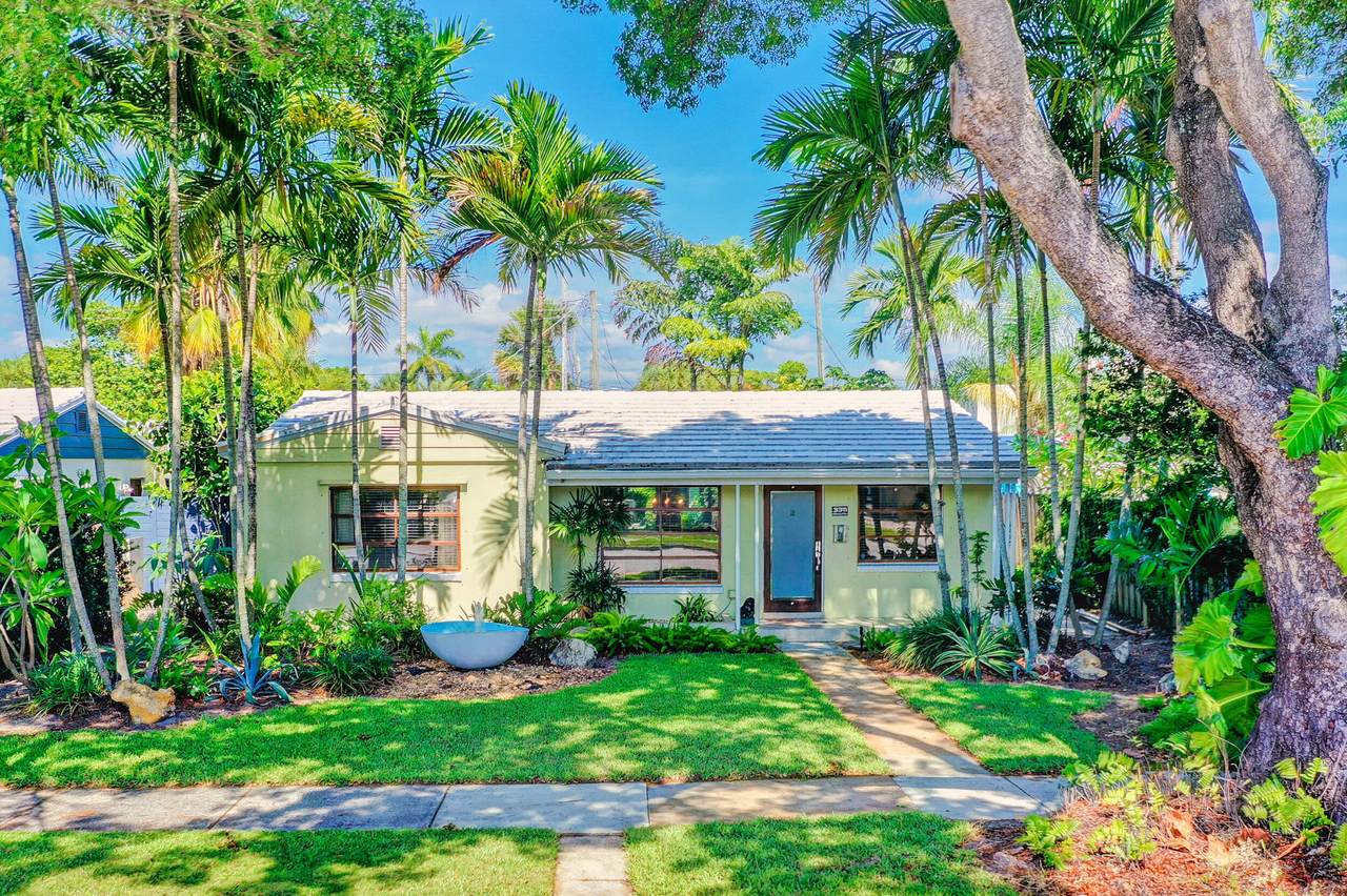 3311 Poinsettia Avenue - Photo 1