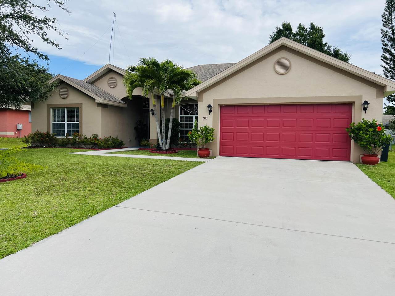 919 Belfast Avenue - Photo 1