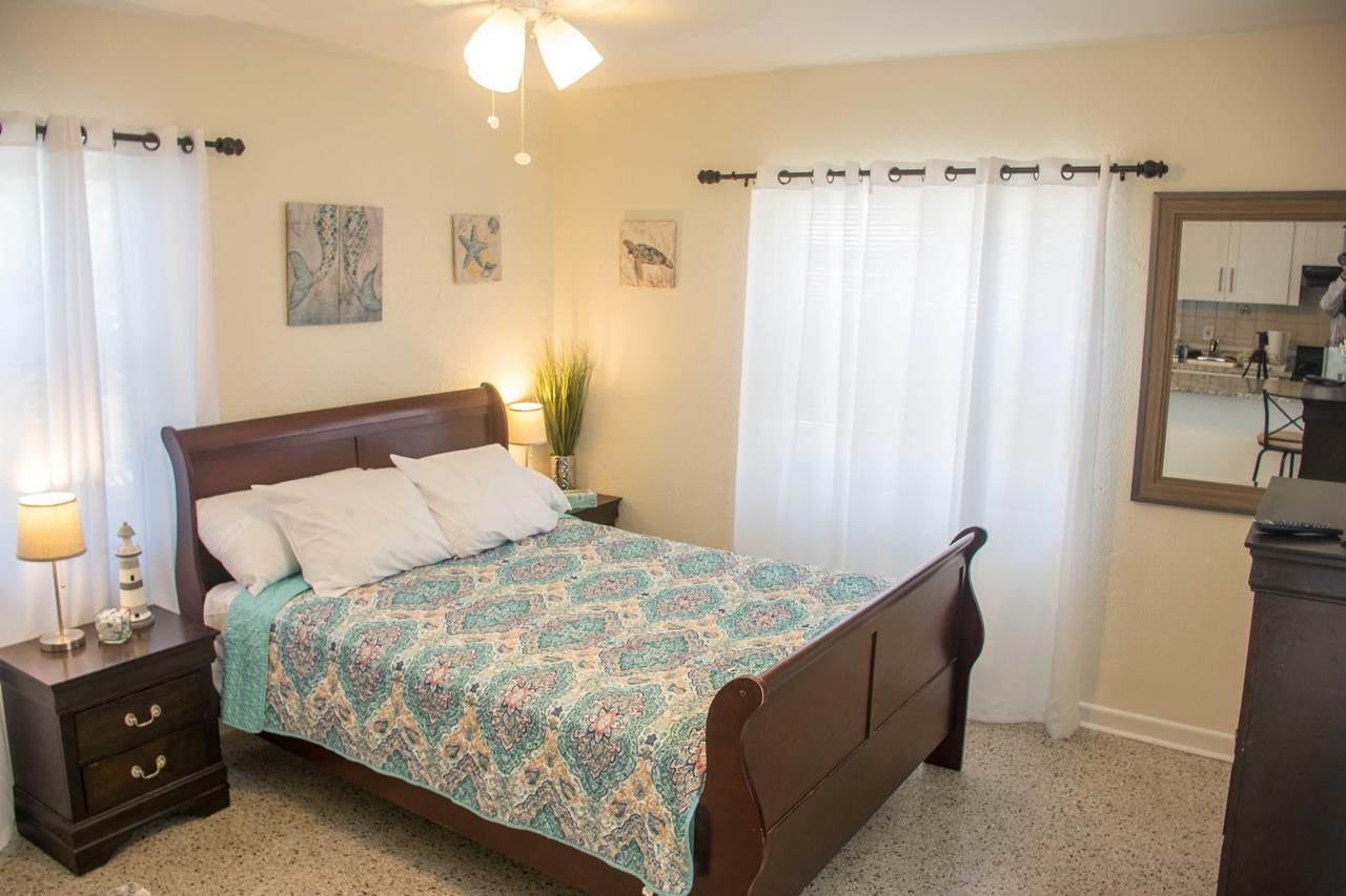 1165 Cabana Road - Photo 1
