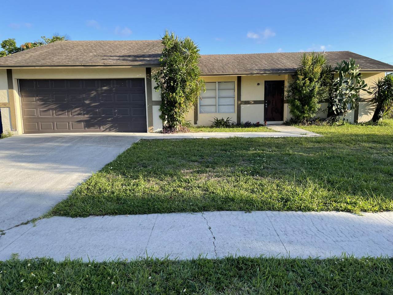 123 Teal Court - Photo 1