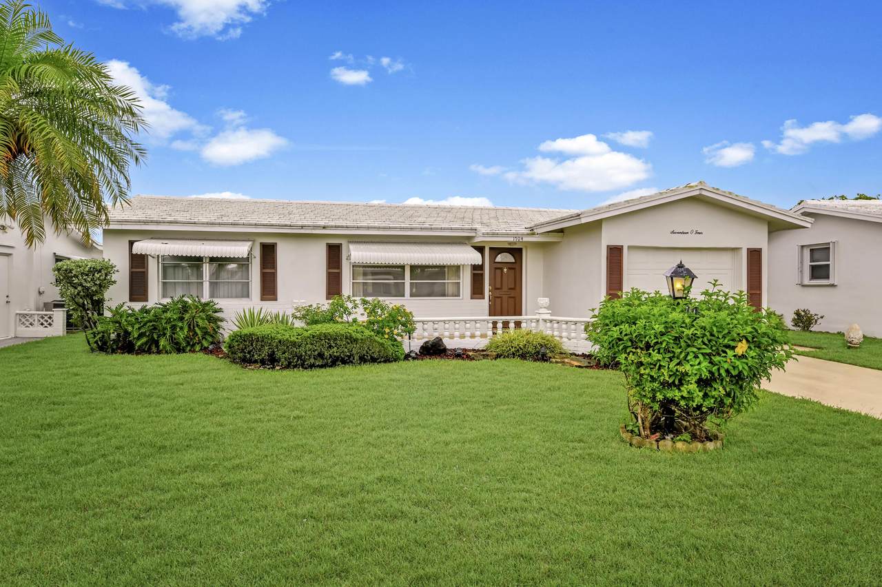 1704 8th Avenue - Photo 1