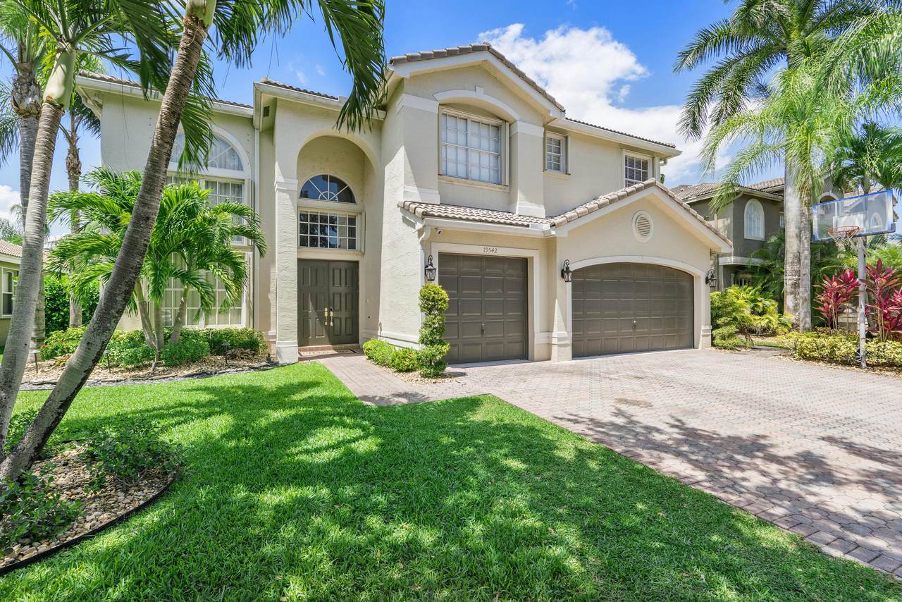 19542 Estuary Drive - Photo 1