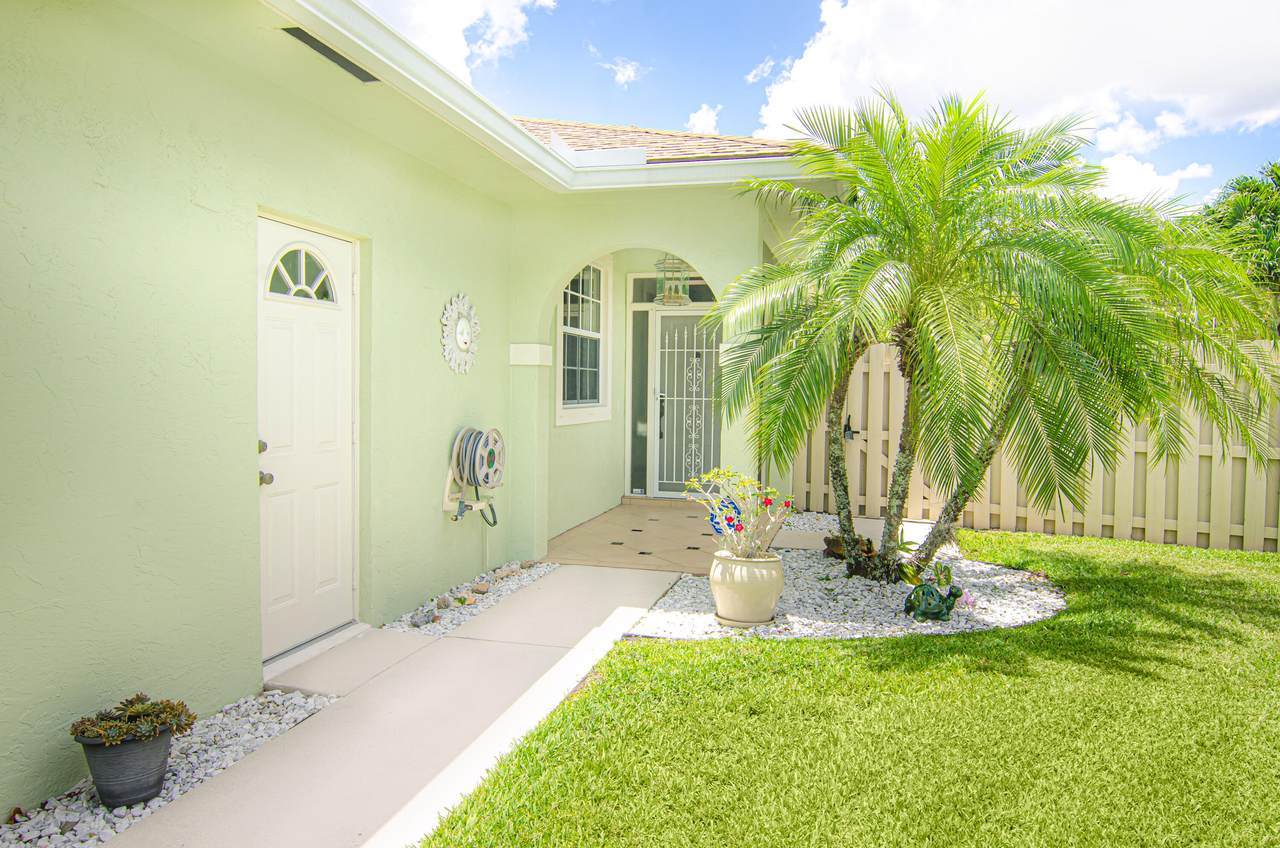 180 Sims Creek Lane - Photo 1