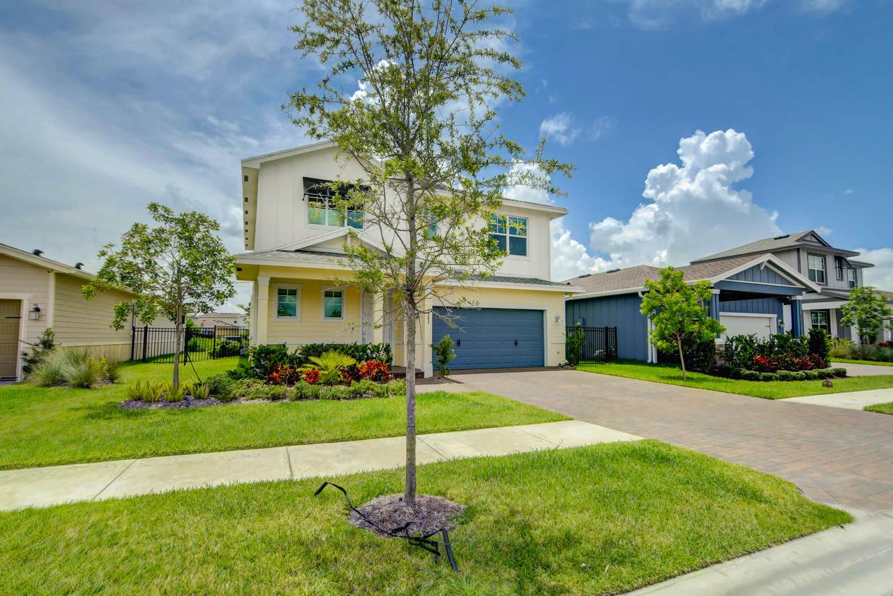 1263 Arrowhead Point Road - Photo 1