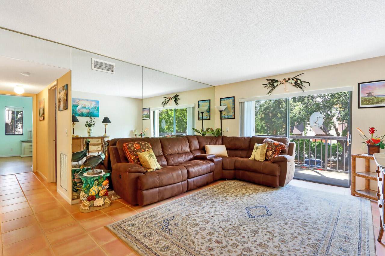 3400 Gardens East Drive - Photo 1