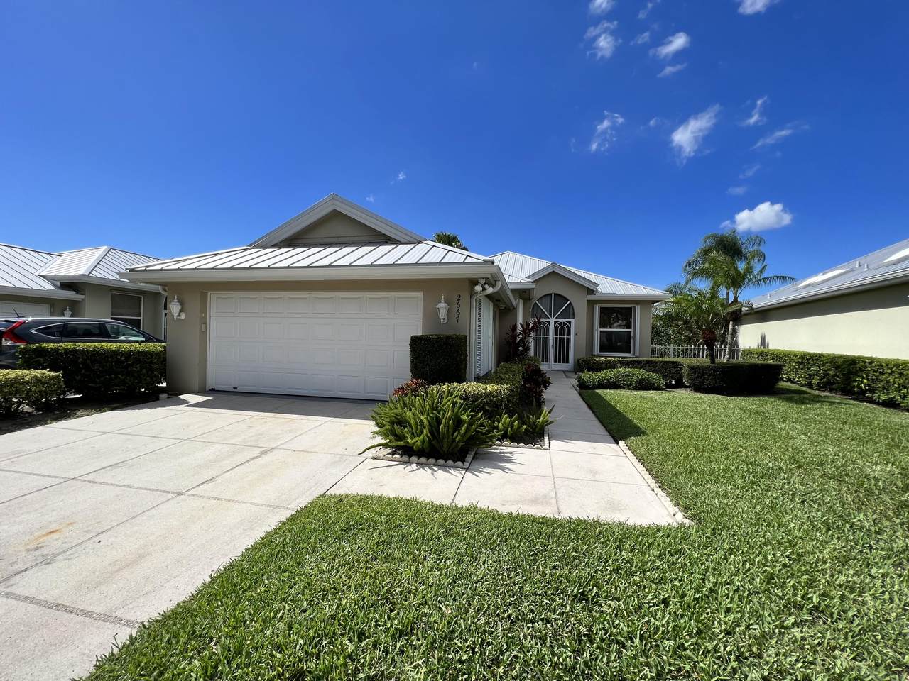 2667 Greenwich Way - Photo 1