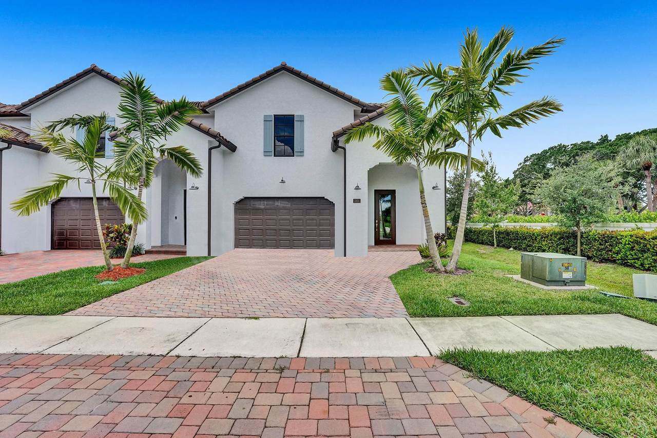 3201 Santa Catalina Place - Photo 1
